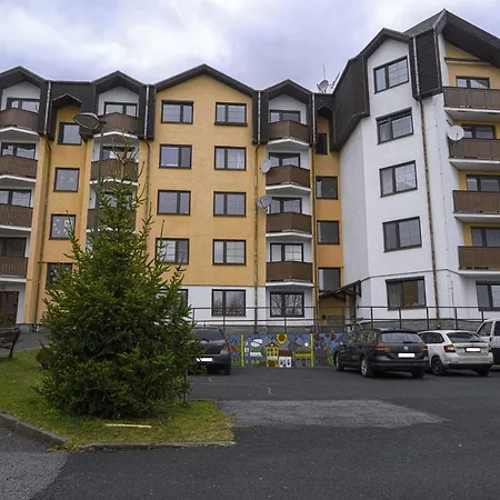 Ac Slnecny Apartman Апартаменты Високе-Татри